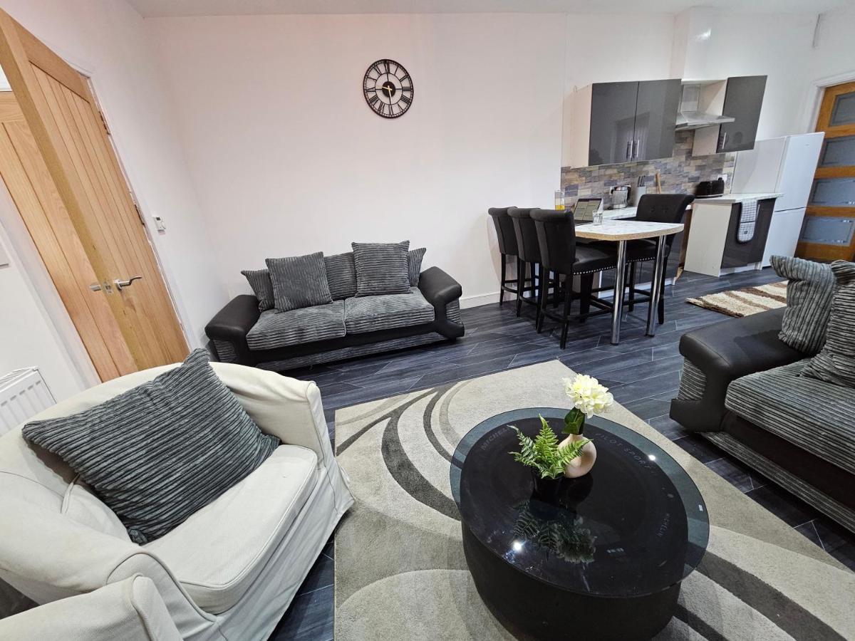 Villa Luxe Near Nec, Airport, Train